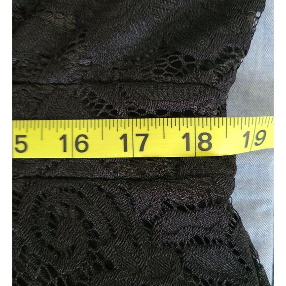 Little Black Dress Lace Empire Waist 3XL Scoop Neck 3/4 Sleeves Midi Length - Picture 8 of 9